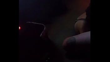 চালান তার স্ত্রী আমার শিশ্ন চুষা হিসাবে Cuckold ঘড়ি