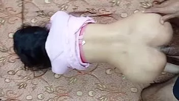 Oynat Patron iş gezisi sırasında kadın çalışan becerdin desi slimgirl hindi full hd seks video