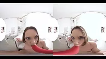 Reproducir Tabú virtual: tiempo de juego sexy en la oficina