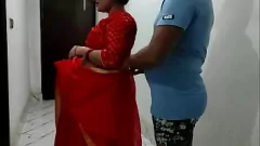 play Il sex tape intenso di una coppia indiana desi