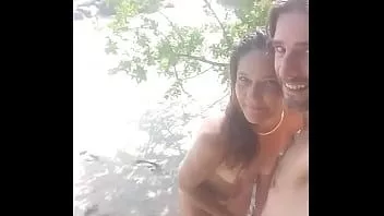 play Seks di pantai horny milf gilf dewasa porno