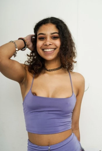 Bintang porno Jeni Angel
