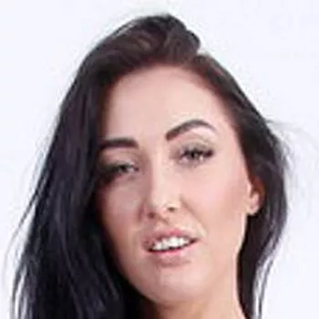 Pornostar Nika Charming