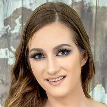 Pornostar Nadia Noja