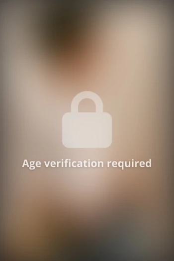 Porno Yıldızı Lyen Parker